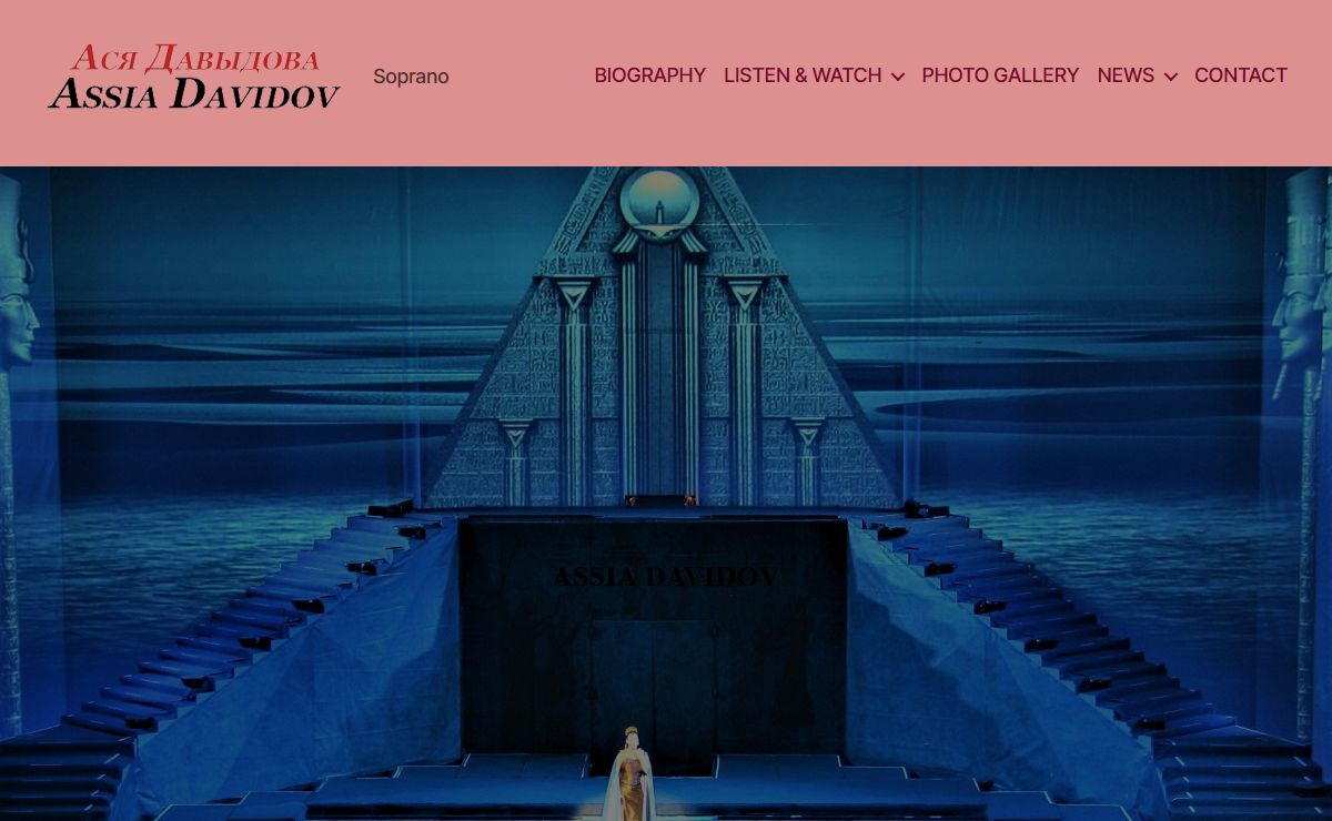 Assia Davidov – Soprano