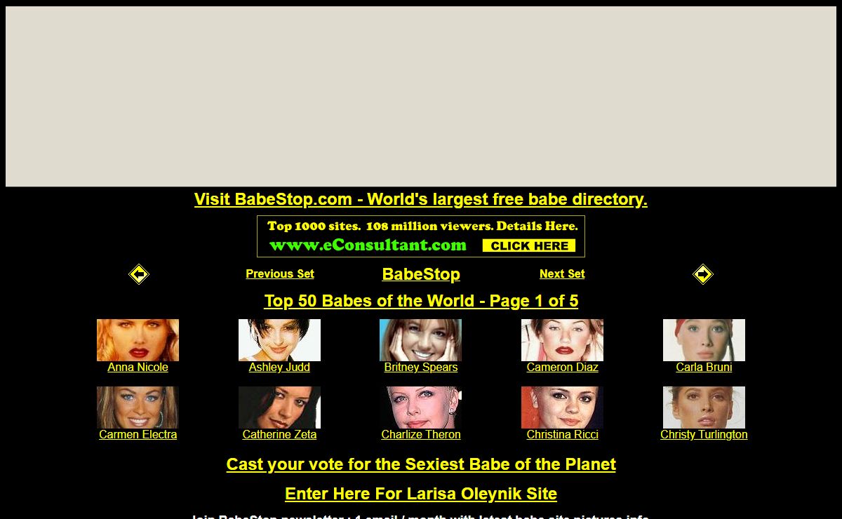 Amazing Beauty Larisa Oleynik Picture Gallery
