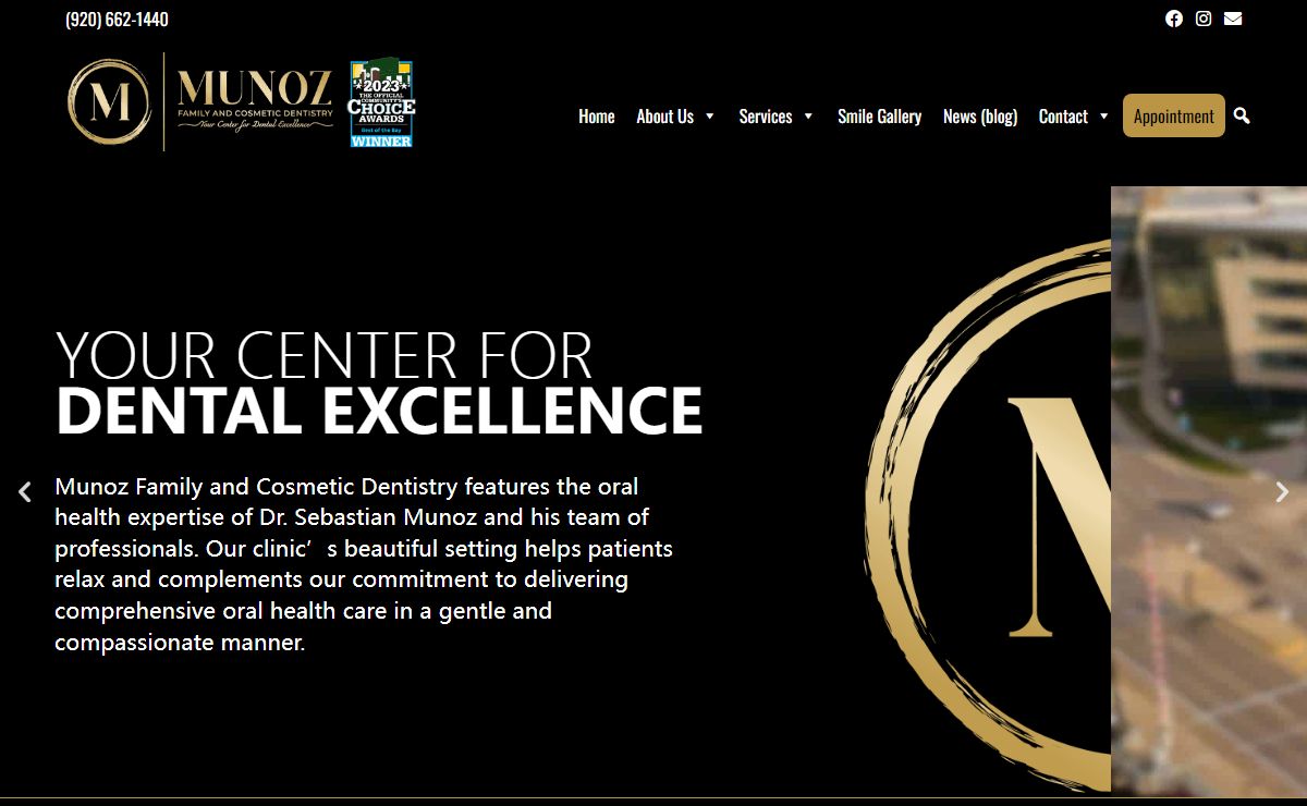 Munoz Family and Cosmetic Dentistry