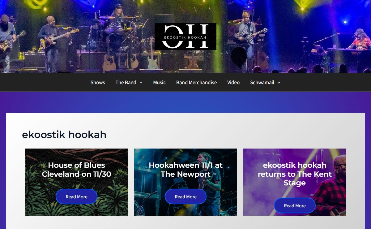 əkoostik hookah – Ohio based rock band that incorporates many genres of music into their own style. From folk to psychedelic rock, bluegrass to blues, extended jams to concise rock-n-roll, ultimately it ends up being distinctly 'hookah'. With well over 100 original songs, and a large catalogue of cover songs to choose from, you will never hear the same show twice. The band is known for its live shows and its ability to feed off of the crowd's energy, using it to fuel the improvised set lists that create unforgettable musical experiences.