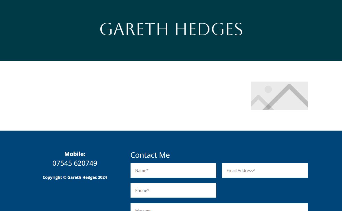 Gareth Hedges - Vocalist and ﬁnger-style guitarist |