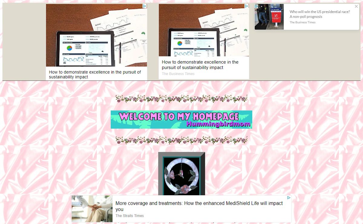 HummingBirdMom's Nest Of Love !