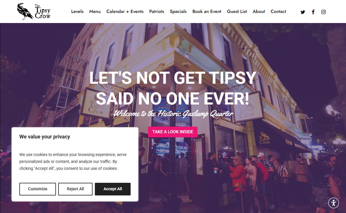 The Tipsy Crow – Gaslamp Quarter, San Diego, CA – The Tipsy Crow bar, lounge & dancing, located in the San Diego Gaslamp Quarter