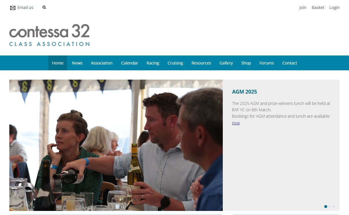 Home : Contessa 32 Association