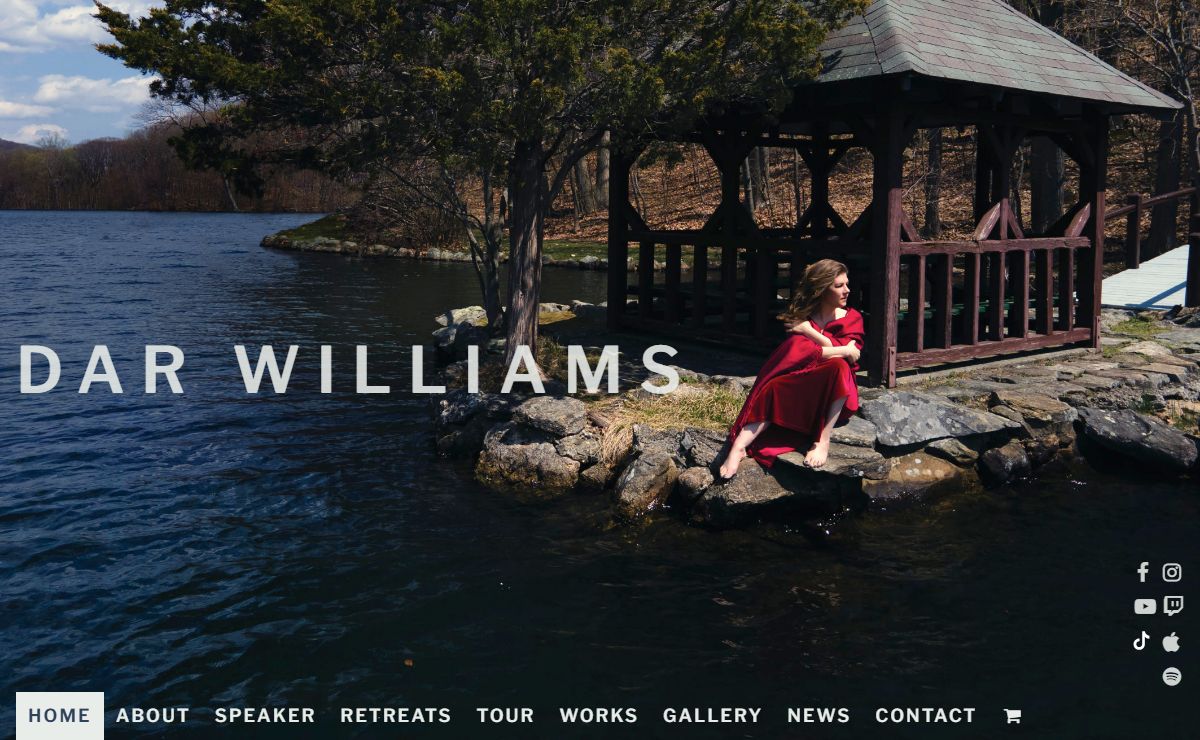 Dar Williams | Tour Information | CDS | Books | What I Found