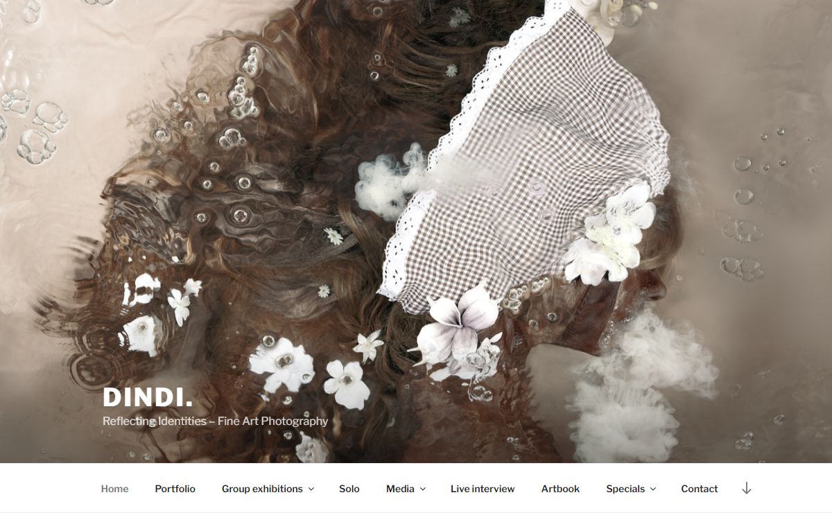 dindi. – Reflecting Identities – Fine Art Photography