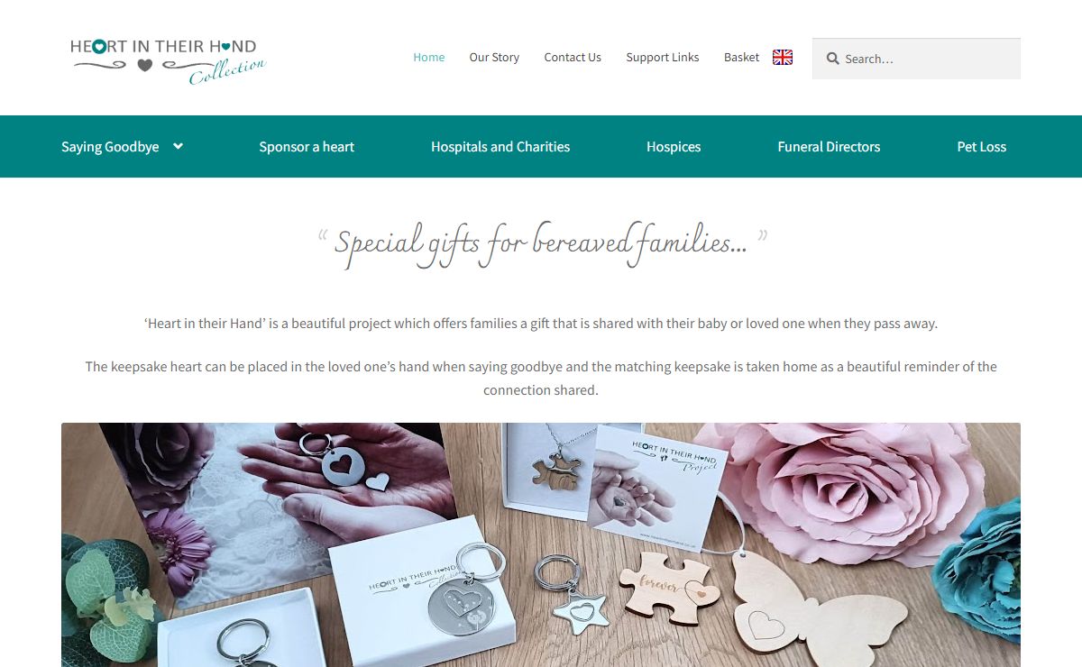 Heart in their Hand | Bereavement and remembrance jewellery