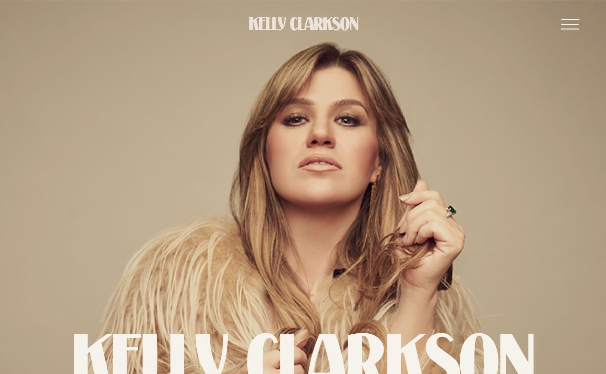 KELLY CLARKSON