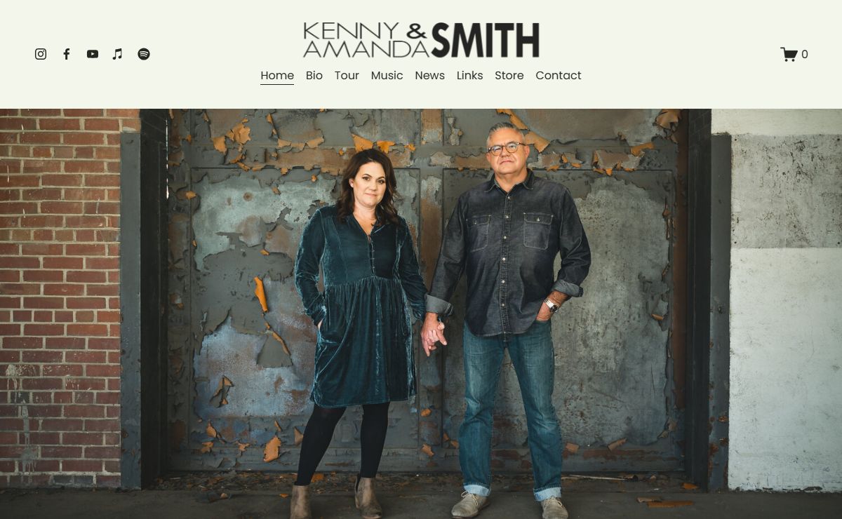 Kenny & Amanda Smith