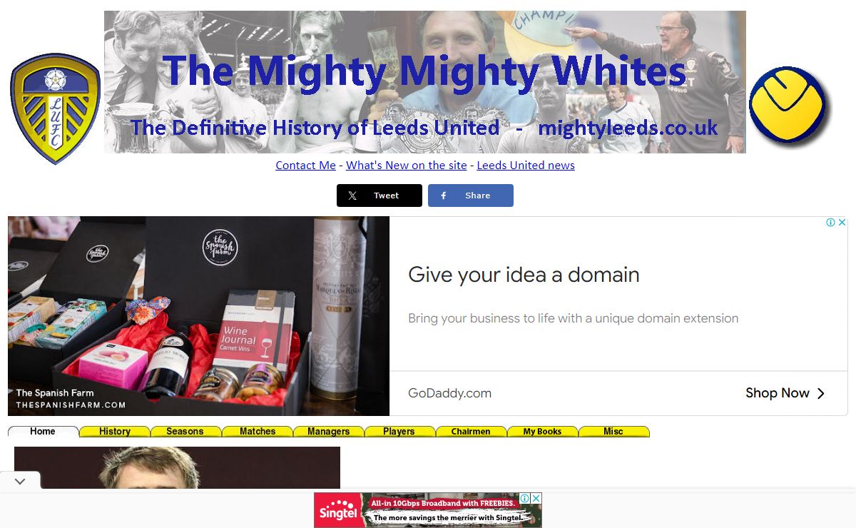 The Definitive History of Leeds United