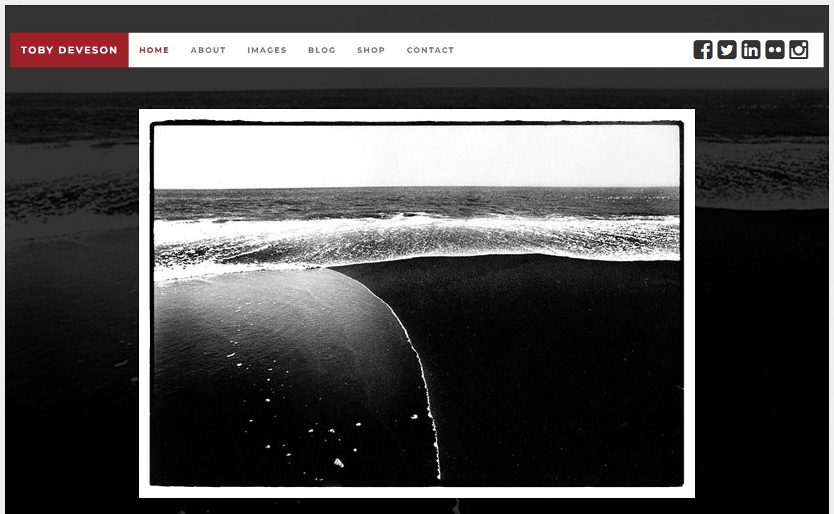 Toby Deveson - B&W analogue photography