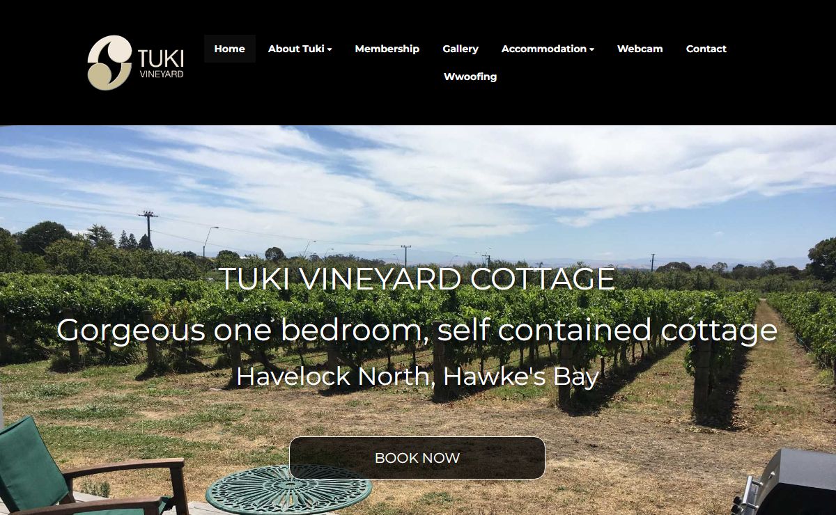 Tuki Vineyard Cottage - Havelock North Accommodation - Home